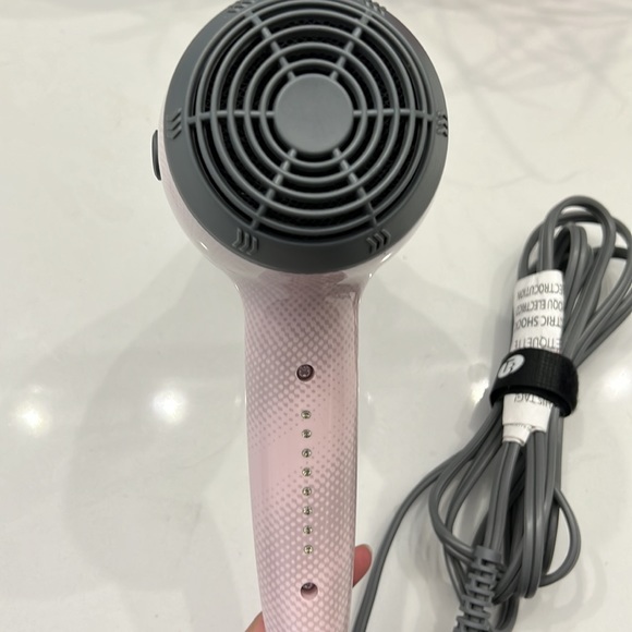 T3 Featherweight Hair Dryer - Picture 2 of 5